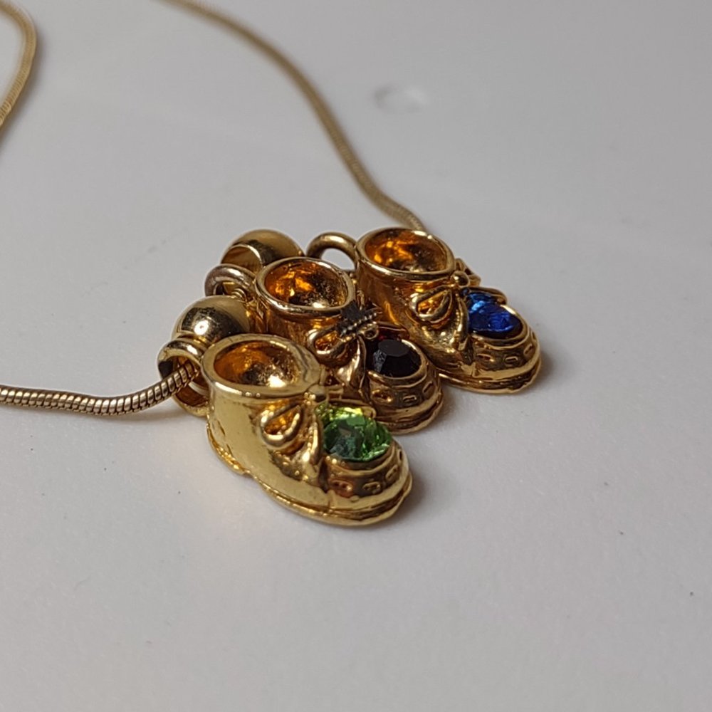 Gold Tone Shoe Pendant Necklace 23.5 Inches Long